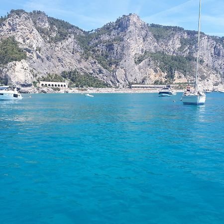 Apartmán Le 3B - Finalpia Finale Ligure Exteriér fotografie